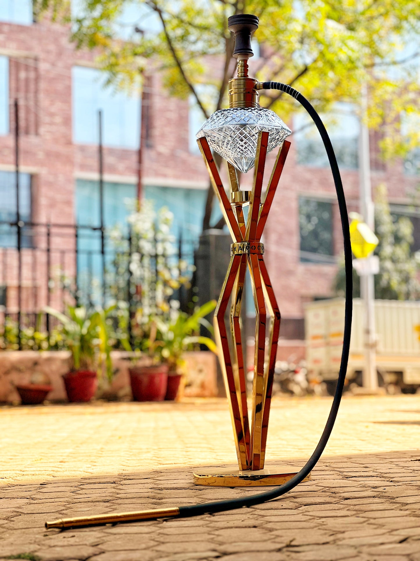 कोकोयाया कोहिनूर ग्रांडे हुक्का - सुनहरा