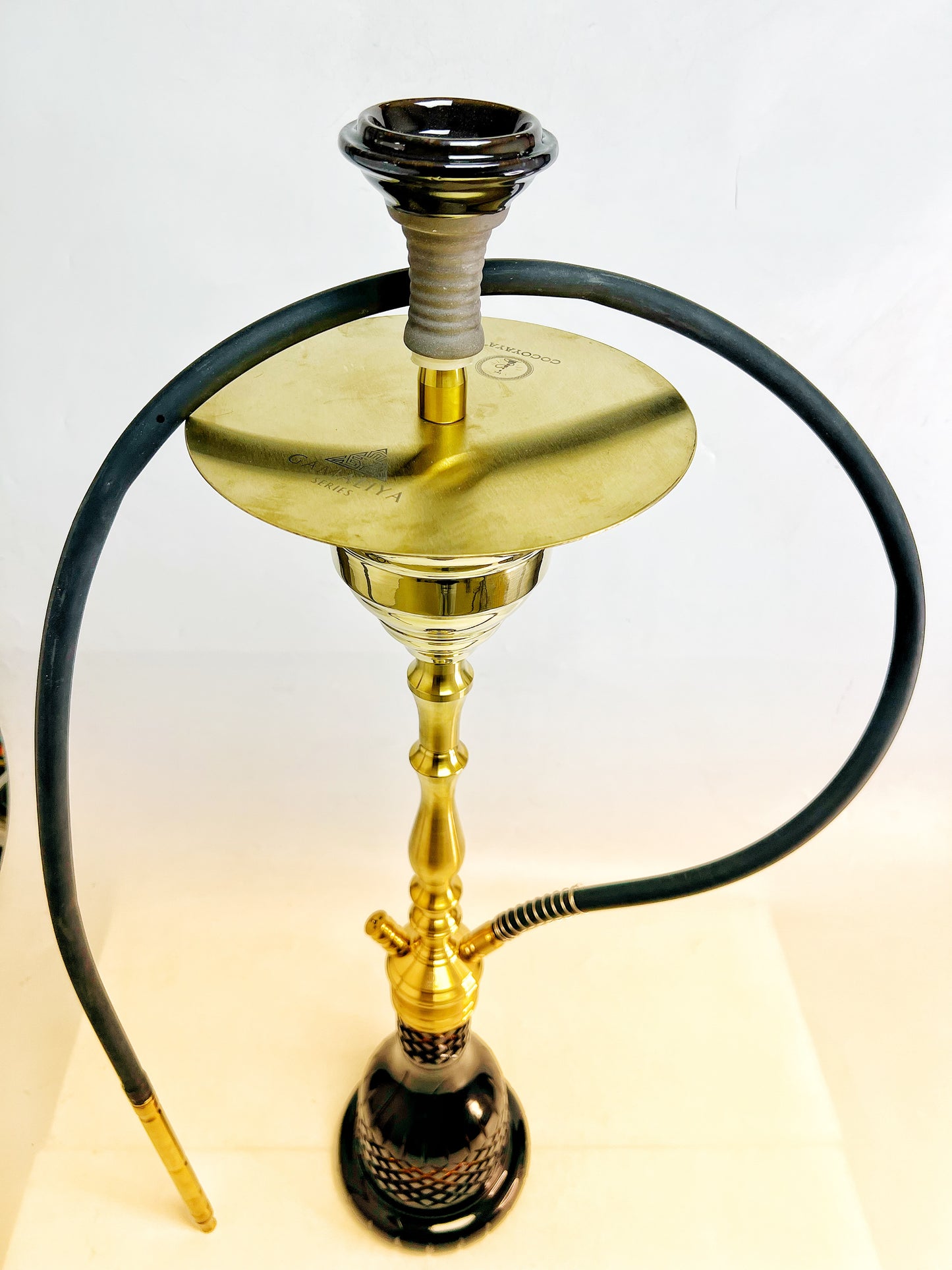 COCOYAYA Gamaliya Persia Hookah - Golden Stem / Black Base