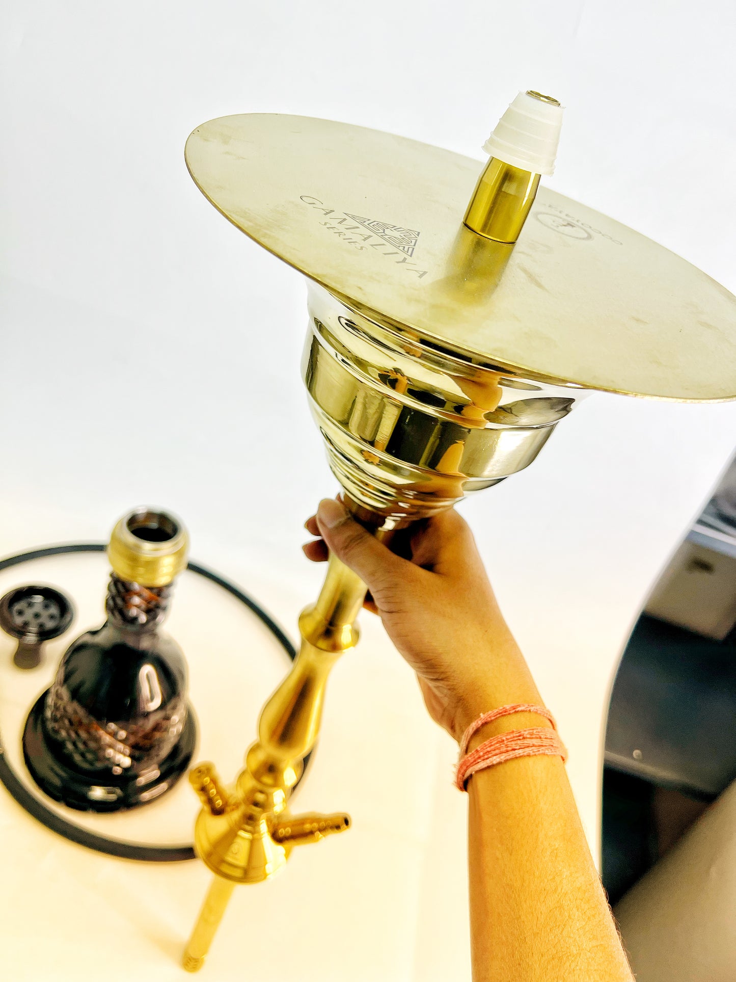 COCOYAYA Gamaliya Persia Hookah - Golden Stem / Black Base