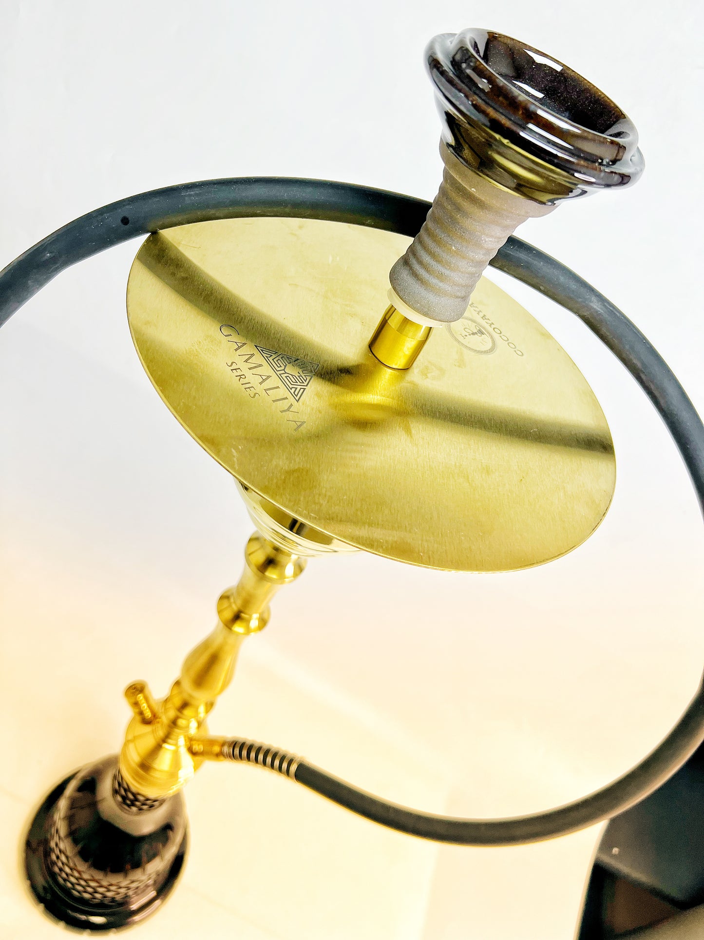 COCOYAYA Gamaliya Persia Hookah - Golden Stem / Black Base