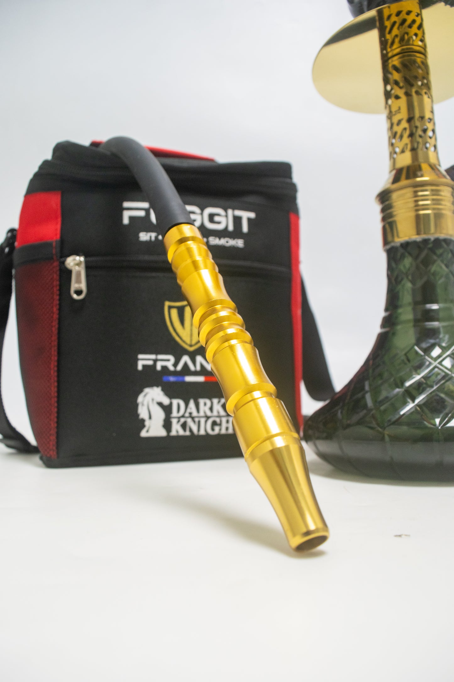 Dark Knight Hookah with Bag - Gold Stem / Black Base