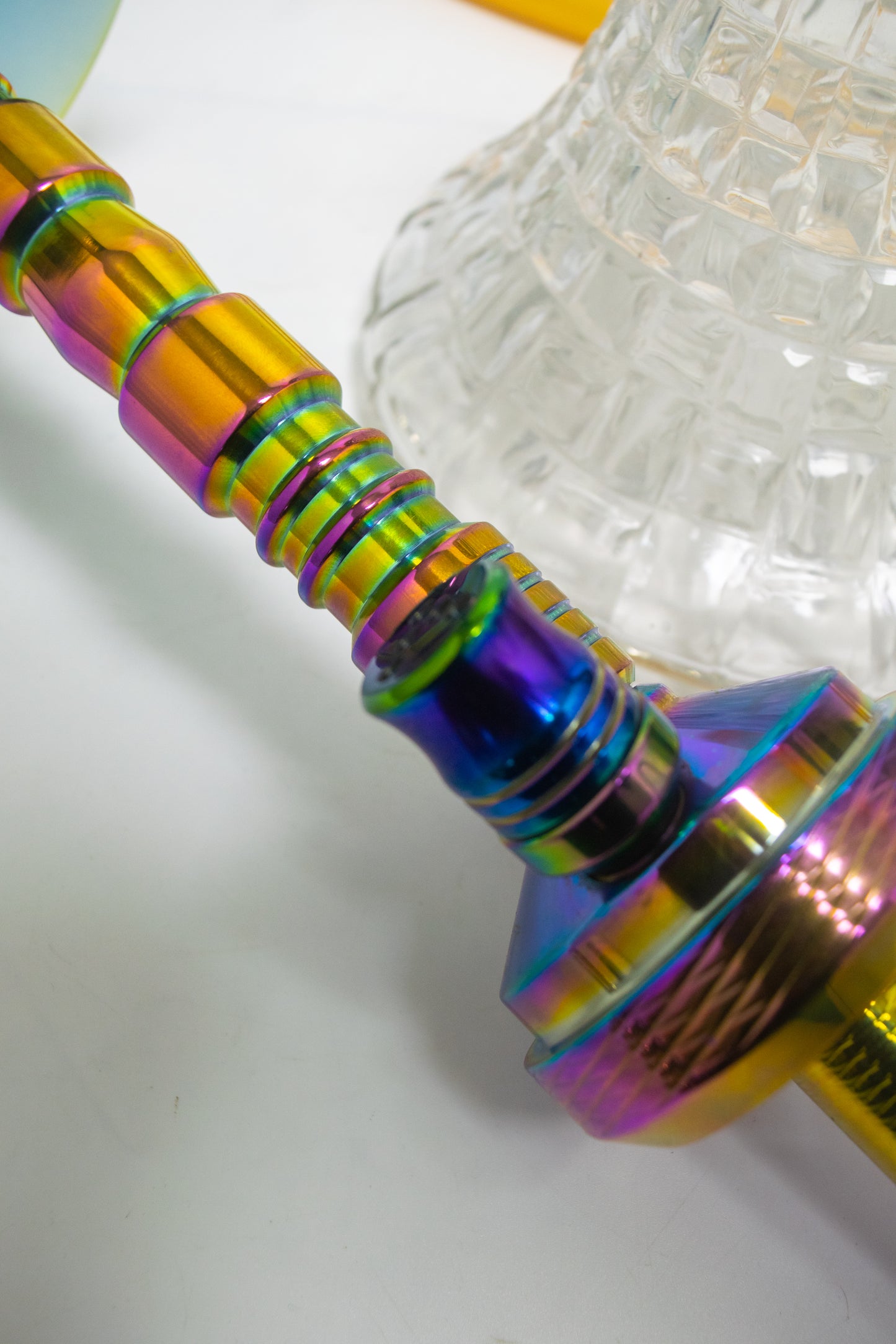 Fighter Hookah R4 - Rainbow Stem / Transparent Checker Base