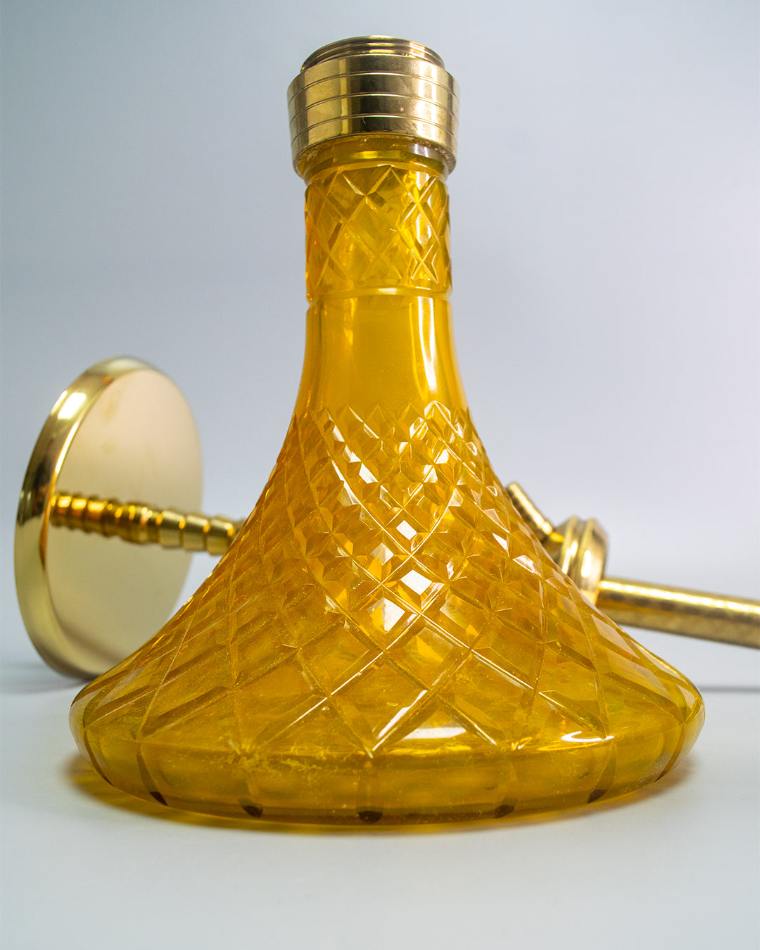 Fighter Hookah - Gold Stem / Amber Base