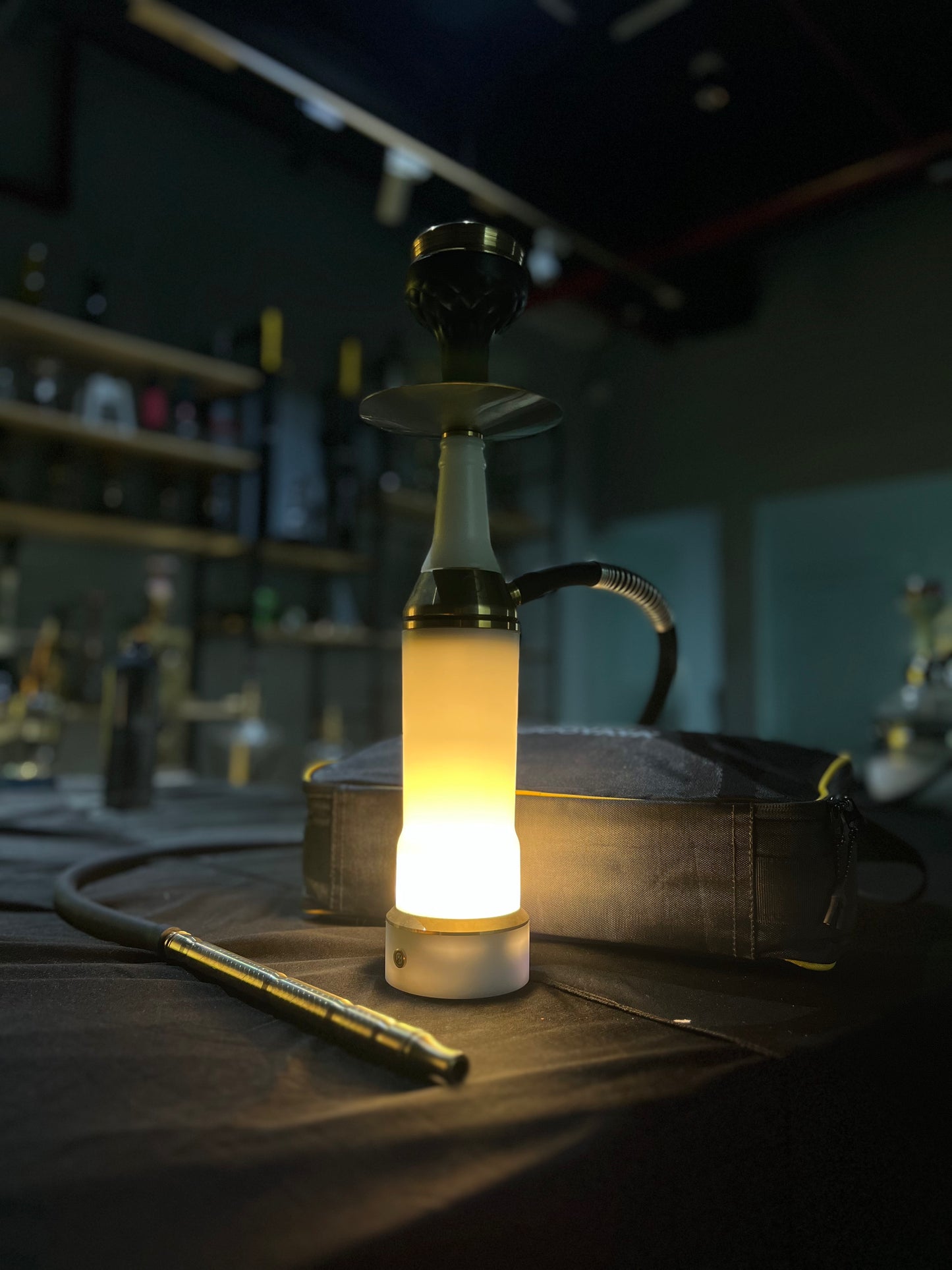 COCOYAYA Broski 2.0 LED Hookah with Bag - Gold Stem (White Base)