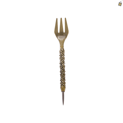 Royal Fang Hookah Fork with Cover - Gold