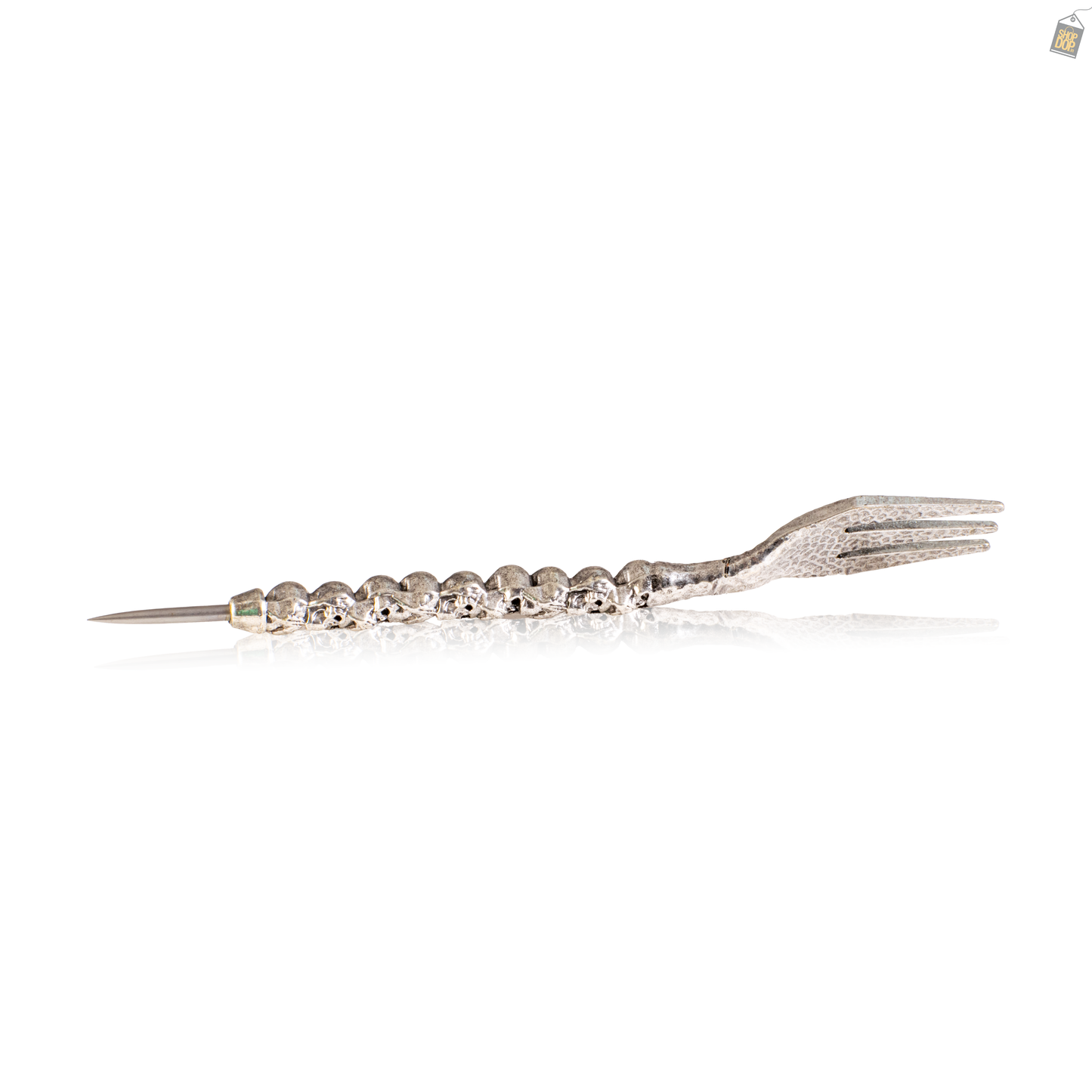 Royal Fang Hookah Fork with Cover - Silver