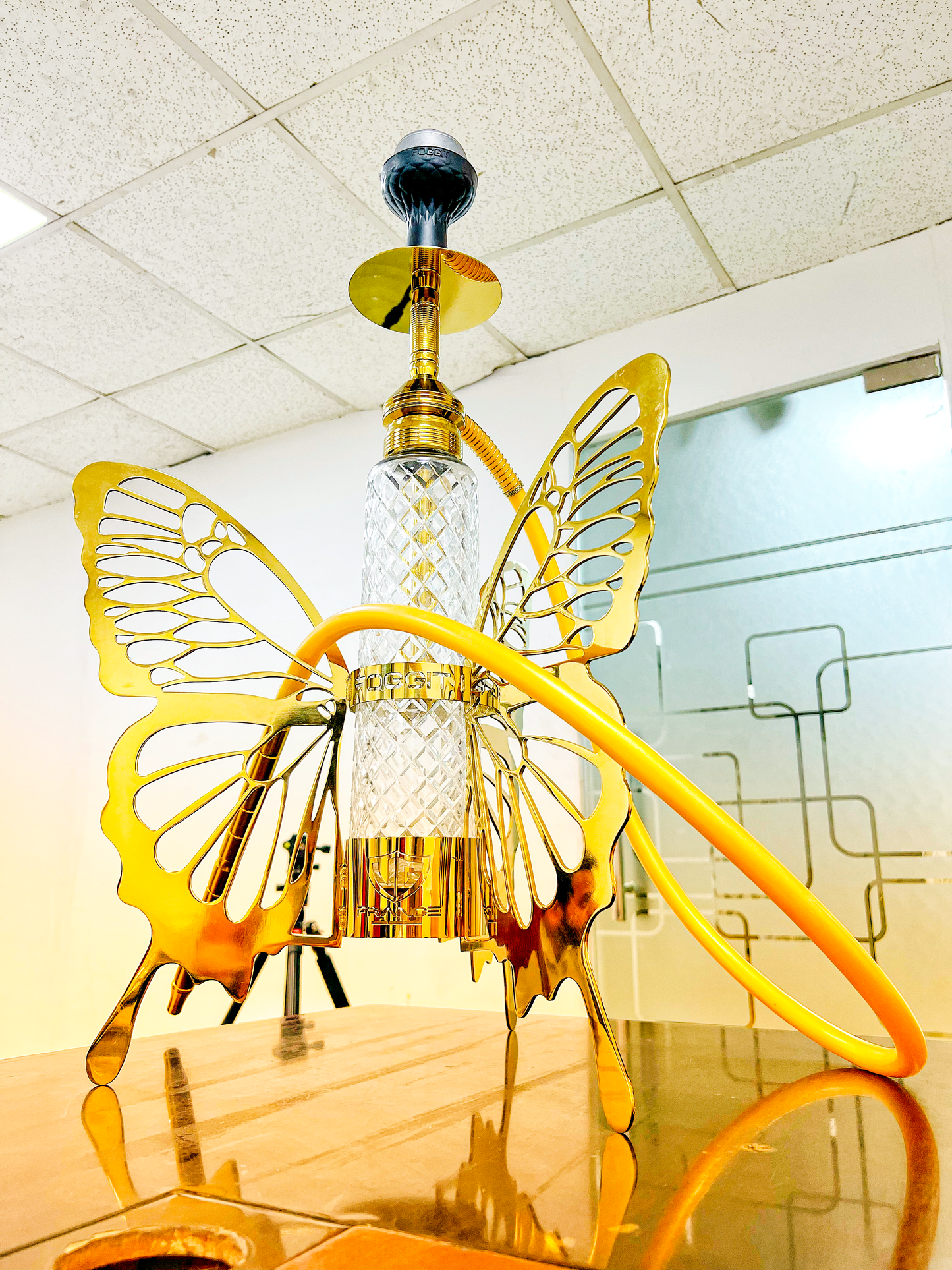 VG France Butterfly Hookah with 3 Bags (LED & Remote) - Golden